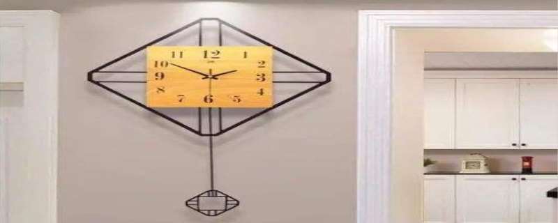 钟表挂在家里哪个位置好风水好 钟表挂在门上方好吗