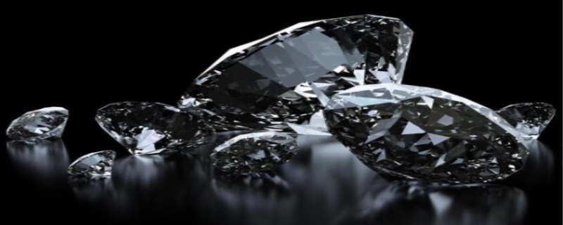 钻石是什么材料做成的，钻石是什么颜色
