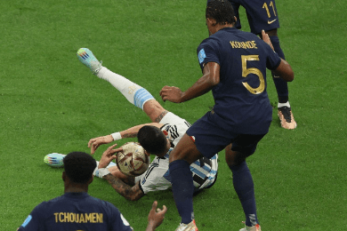 法国名记评阿根廷点球：别踢了 直接把冠军给梅西