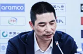 朱世龙：这两场比赛都输在开局 这是目前球队最大问题