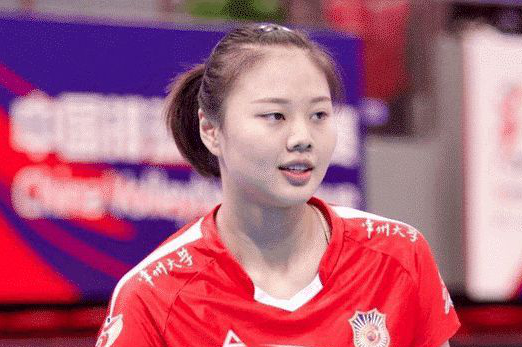 资助女孩上学 8年1冠 龚翔宇在江苏女排赚到了多少薪水？