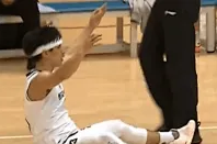 西交大刘治宪三分5中3 得到18分2篮板2助攻1抢断
