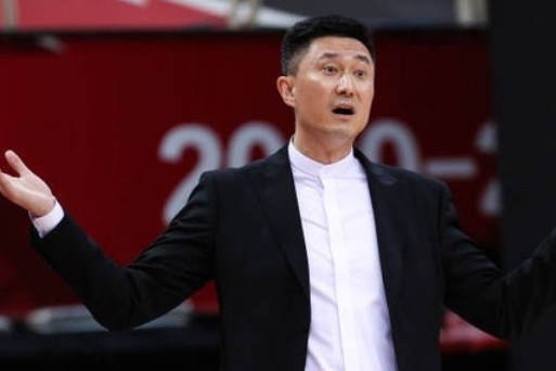 裁判左右胜负？马尚成输球罪人 杜锋不满判罚 赛后坦言太轻敌