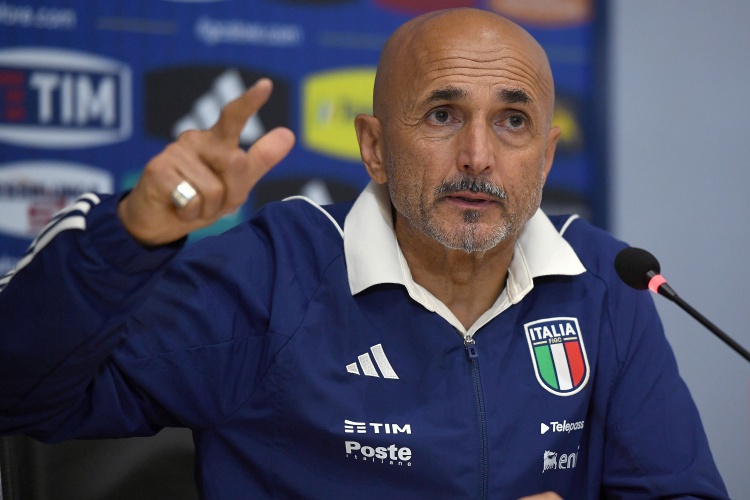 米体：贝拉尔迪重伤，意大利可能从4-3-3变阵3-4-2-1