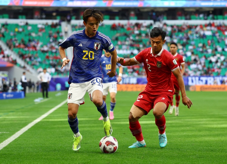 马德兴：众多旅欧球员未入选日本国奥，马德大学生球员助阵