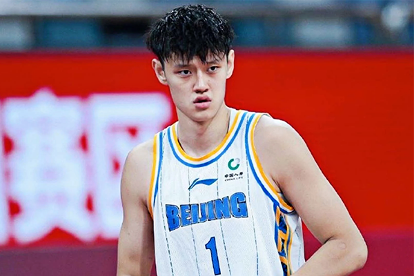 曾凡博还有机会进NBA吗？曾凡博在CBA什么队？