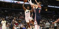 NBA最新战报爵士112-121奇才 波尔津吉斯31分10篮板爵士4连胜遭终结