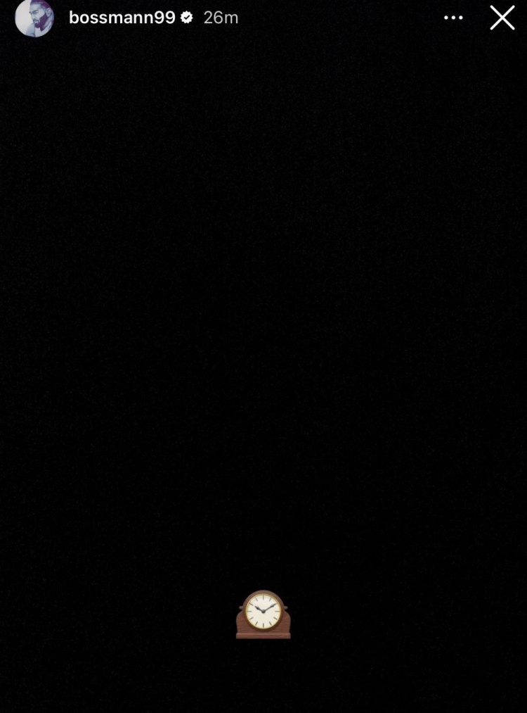 克劳德晒时钟emoji&似乎在倒计时 Stein：传言太阳在交易上有进展