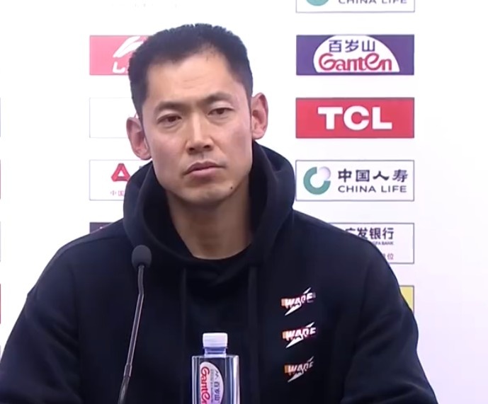 张庆鹏：渴望有一场胜利来恢复元气 希望找到赢球的自信心和底气