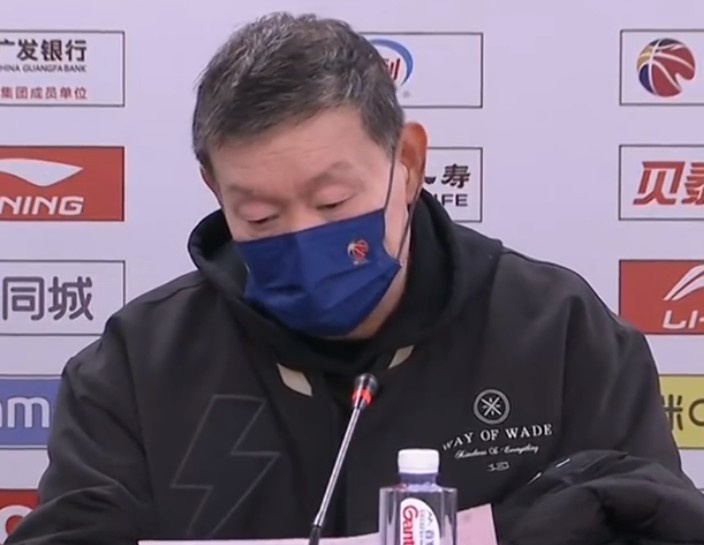 郜树敏：这场比赛最后一节我们打得不好 打得不够团结