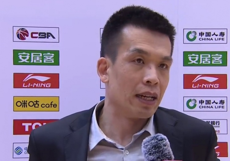 解立彬：第二阶段四连败后我们一直憋着股劲 希望大家继续保持