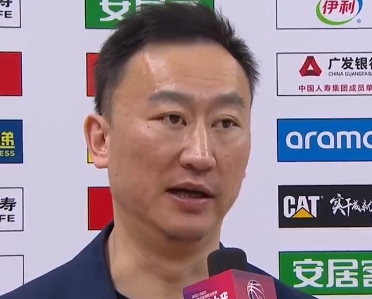 失误比18-7！刘维伟：今天的失误太多 天津也发挥出很好的水平
