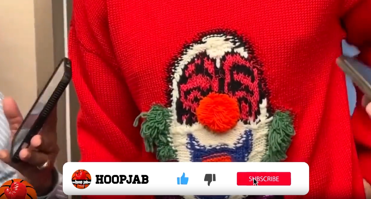 狄龙在威少仅得4分后穿带有小丑图案的衣服嘲讽威少是个小丑