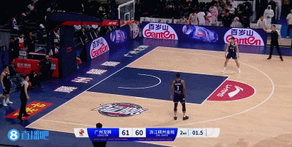 复刻绝杀慕尼黑陈盈骏底线送超级长传助攻崔永熙压哨上篮得手