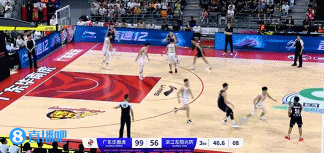 技惊四座！沃特斯不看人背传助篮下杜润旺上反篮得手