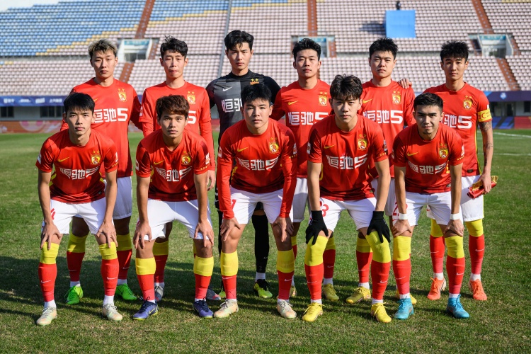 时代变了，广州队中甲报名名单：共31人，其中U21球员16人