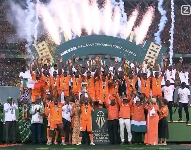 队报：科特迪瓦非洲杯夺冠后，他们向克
