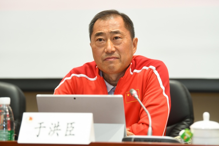 媒体人：于洪臣被查慌得人更多，他比陈戌源牵扯的人和事更多