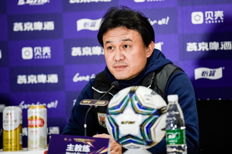 鲁媒：因家庭原因，泰山队主帅郝伟不参加今日的赛前发布会