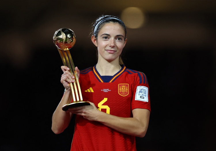 邦马蒂：虽然西班牙女足赢得了世界杯