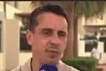 梅西只会散步？卡拉格调侃内维尔：你的话最近会被反复提及