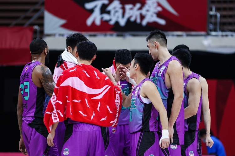 惨负北京22分！夏晓司：山东男篮 一盘散沙