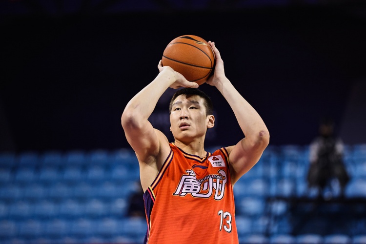 缺阵G1！李炎哲本赛季禁区命中率63.2% 排全联盟第三