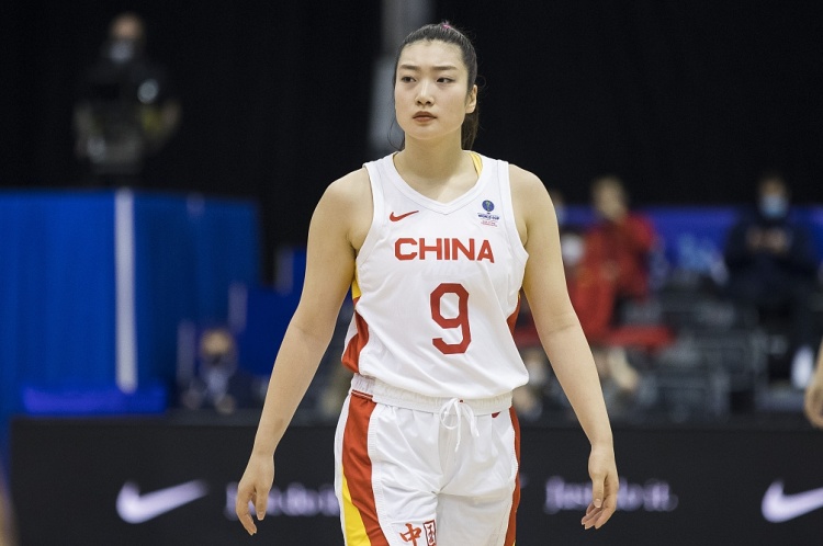 媒体人:李梦有权对抹黑她的行为提出上诉 网友:给你多钱 这也能洗
