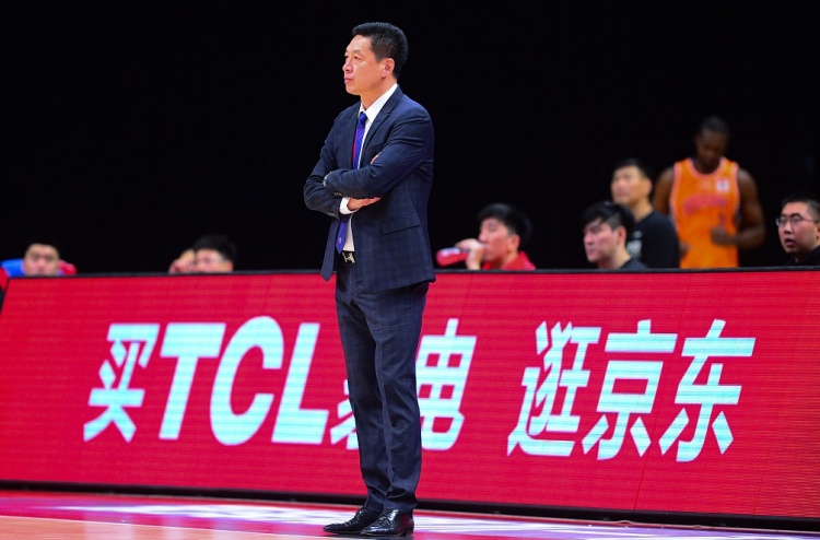 李春江谈胜利：比赛要一场一场打 取胜离不开主场球迷的支持