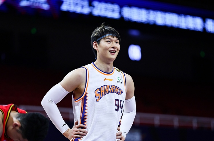 予取予求！王哲林36投26中砍下61分14板 得分生涯新高