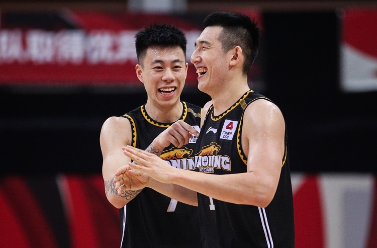火力全开！张镇麟14投8中得到26分8板3助 得分全场最高