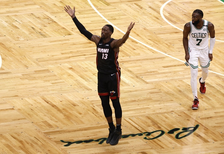 阿德巴约谈限制獭兔：你无法阻止任何人得分 这是NBA最重要的事