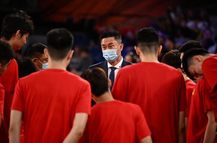 网友说杜锋失眠挺厉害的 记者丁晓晴回应：是的 必须吃药才能入睡
