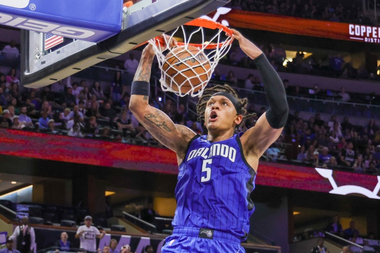 NBA彩经：篮网主场惜败雄鹿 湖人主场难胜黄蜂