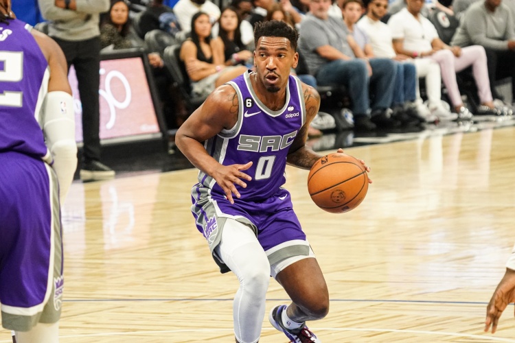 肯塔基最强室友！福克斯&蒙克季后赛首秀同砍下32+ NBA历史第一对