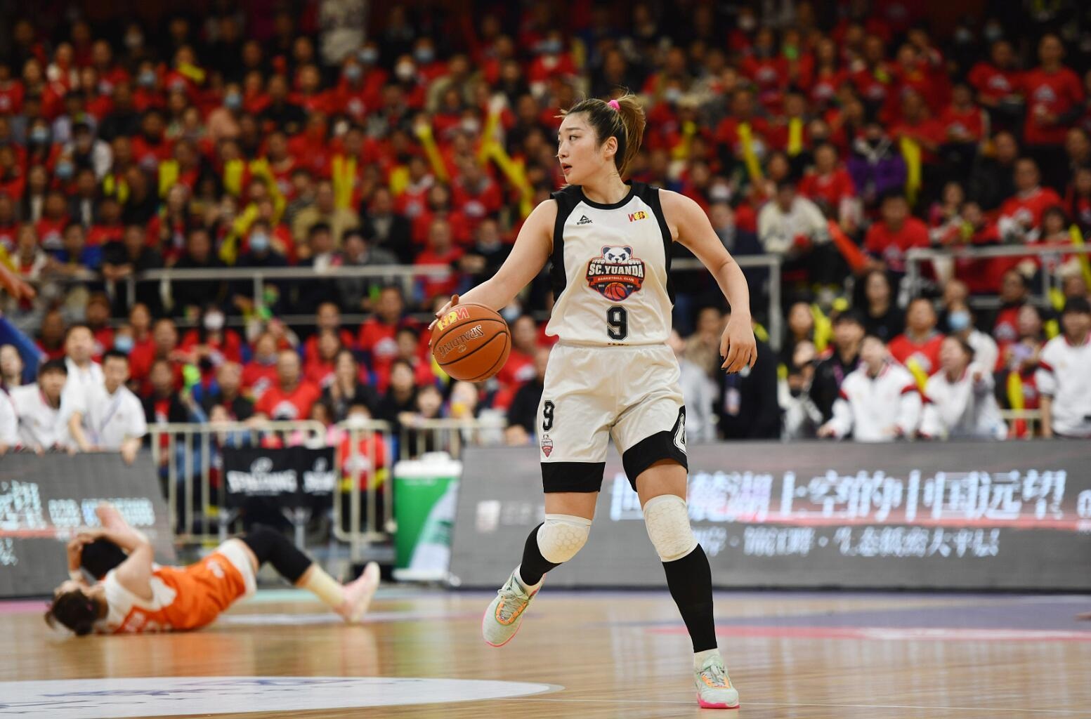 李梦加盟的神秘人曾在2019年夺WNBA总冠军 目前阵中有名将多恩
