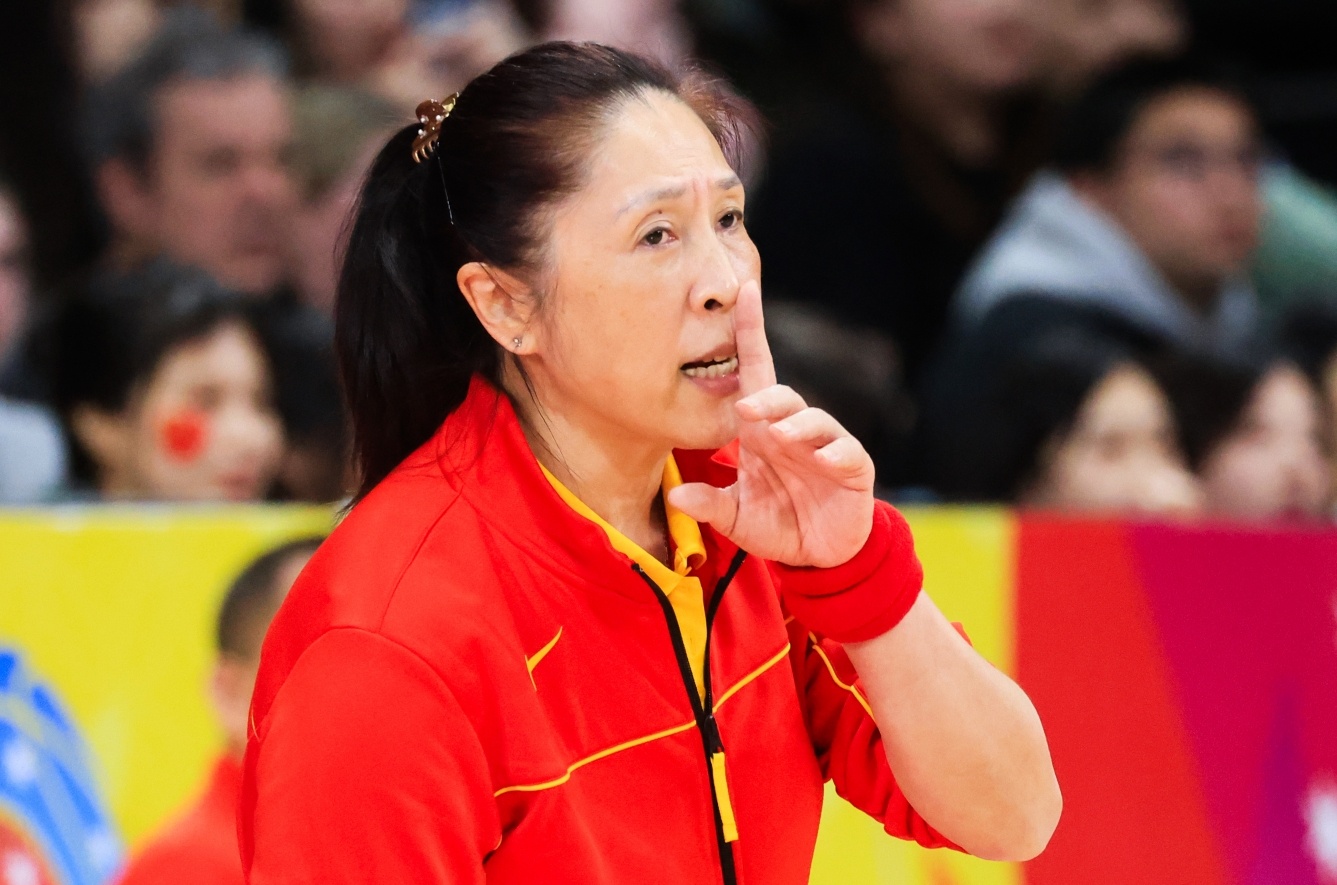 郑薇：联赛结束后会进行备战几乎每个月都将跟欧美强队对抗
