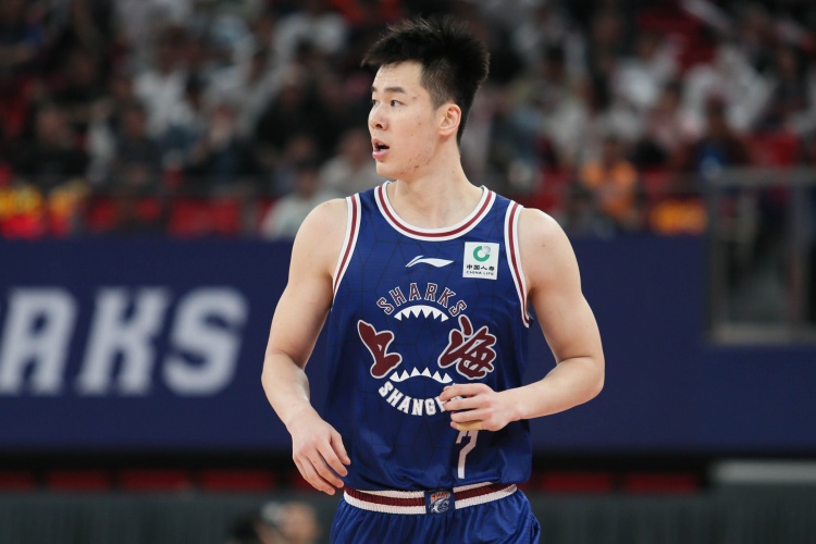 薛思佳：不出意外的话郭昊文将在今晚迎来复出