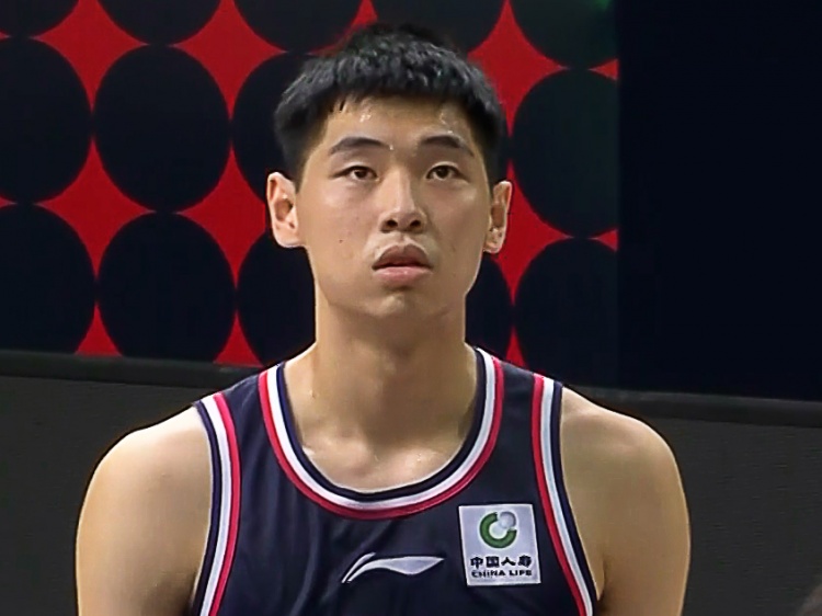 难救主！崔永熙11中5拿到13分7板6助三分8中3