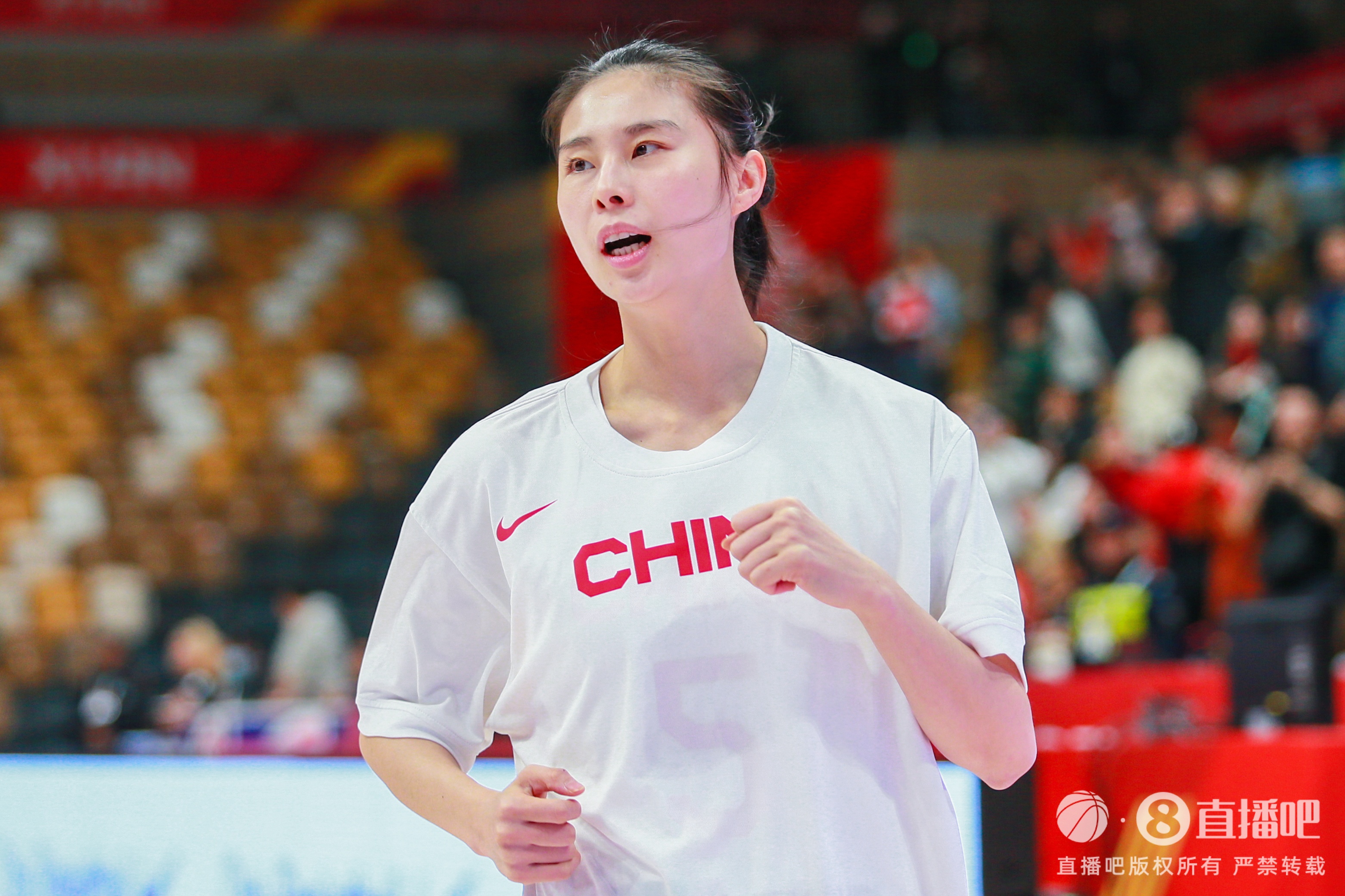 缺兵少将！中国女篮篮板数2031净负日本11个