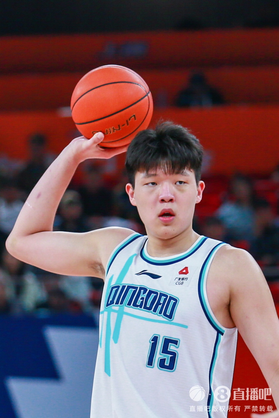 媒体人：青岛青训投入巨大没回本就被要求做大善人未免强人所难