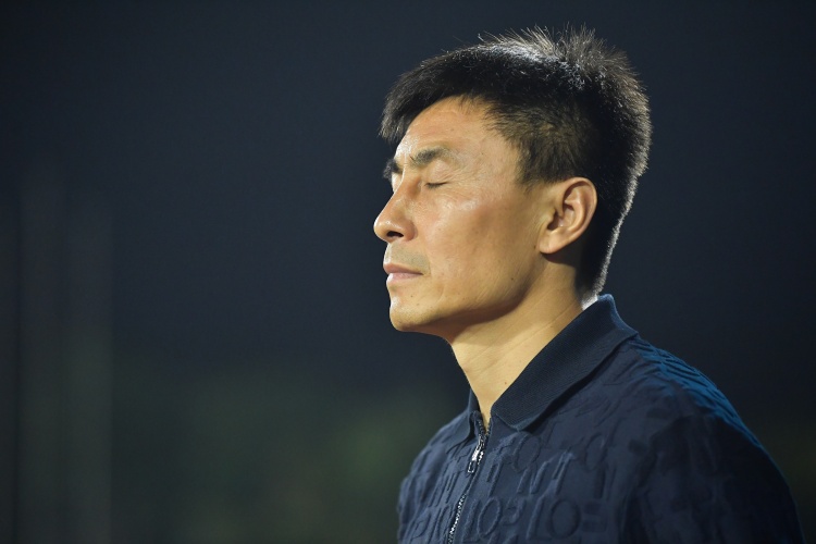 足球报：河南队看中李玮锋抗压能力，曾带天海、广州城两次保级