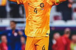 定海神针 范戴克收获个人首场世界杯胜利。
