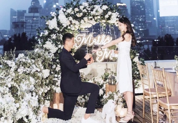 结束数年异地恋，海港中卫魏震和妻子蒲伊敏举办婚礼
