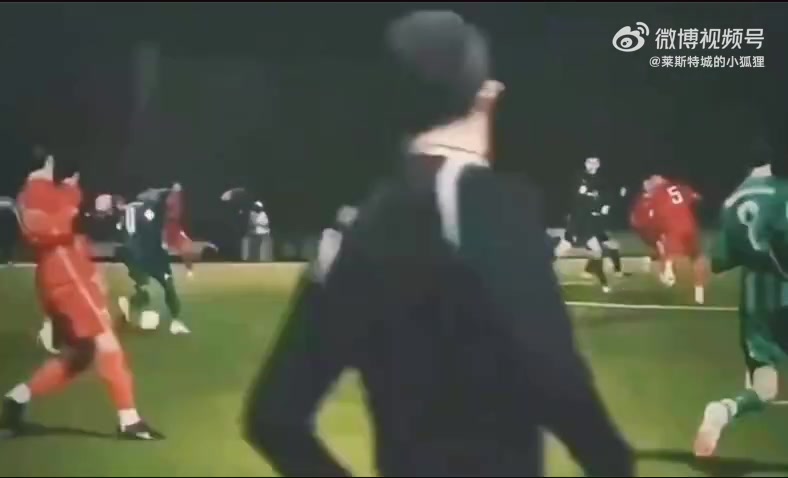 U16国少的两个丢球大部分时间张洪福都能限制对方2m中锋苏洛