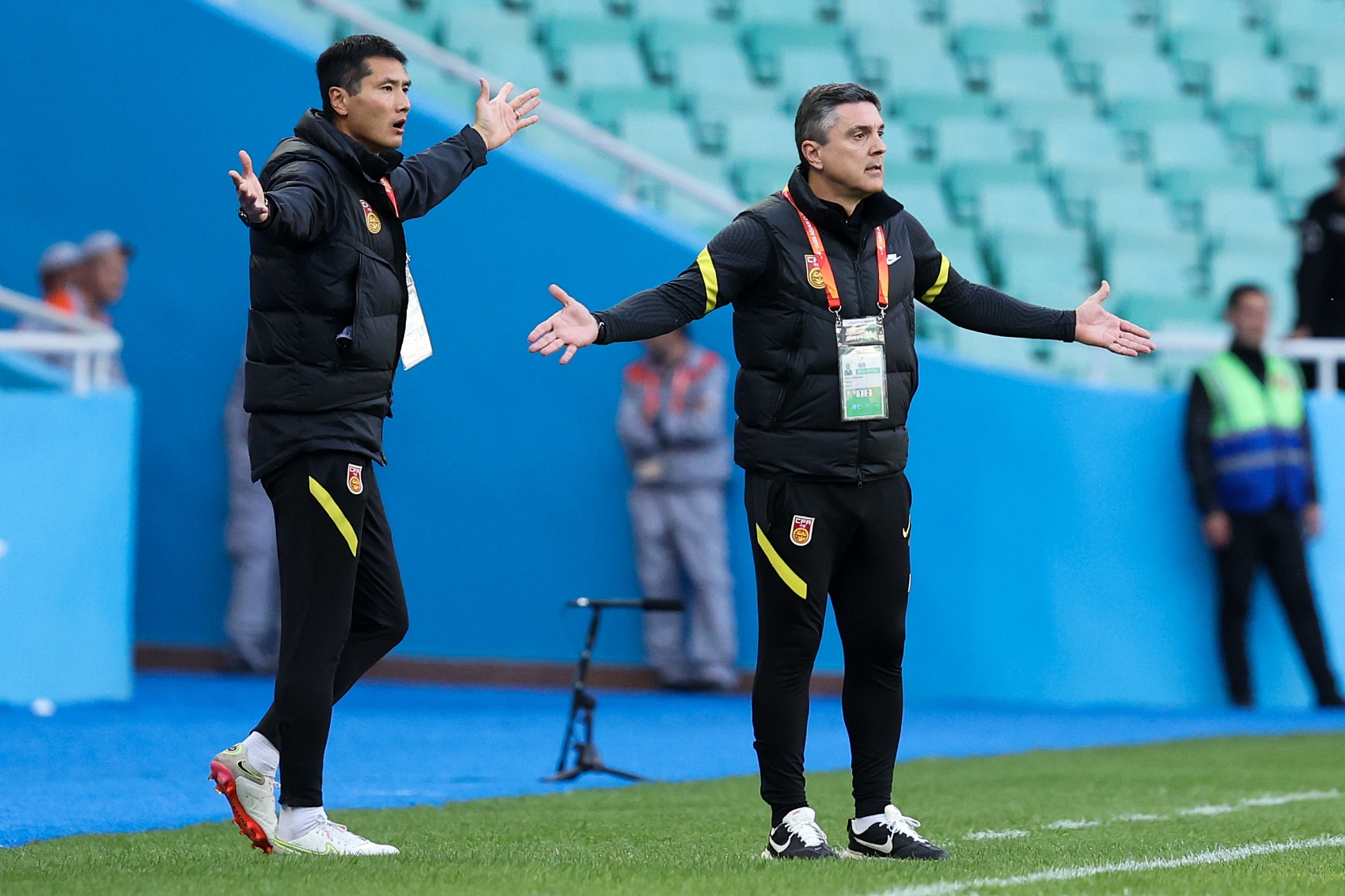 U20主帅安东尼奥训练前激情训话：下届国青因你们不再是四档球队