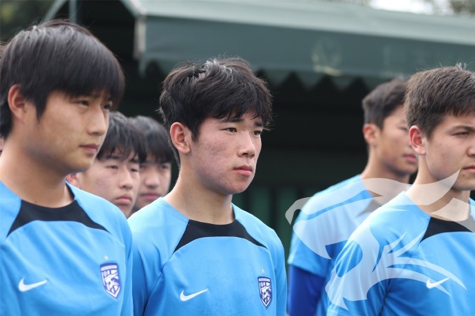 武汉三镇U21队在U21联赛淘汰赛阶段比赛，暂列A组第一位