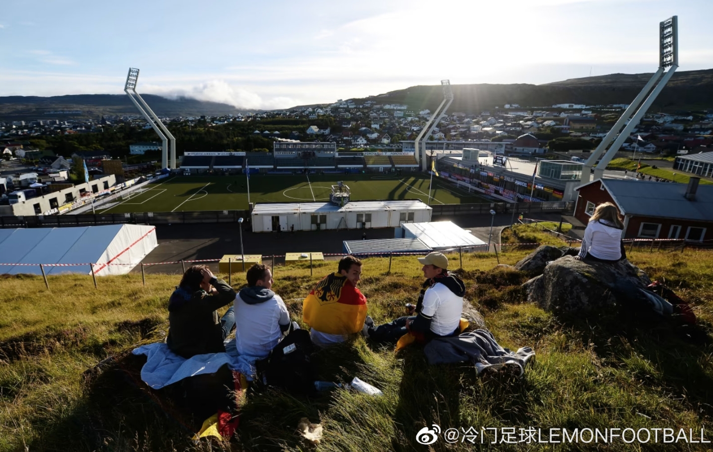 冷知识丨在法罗群岛，国际足联允许在某种情况下可以手球