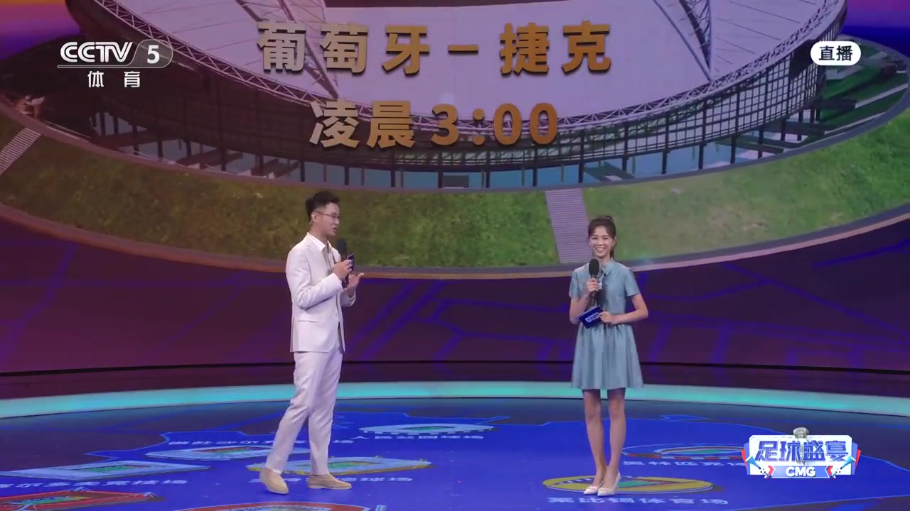 央视新晋00后女主持：18年被C罗坚韧的眼神吸引，从此迷上了C罗