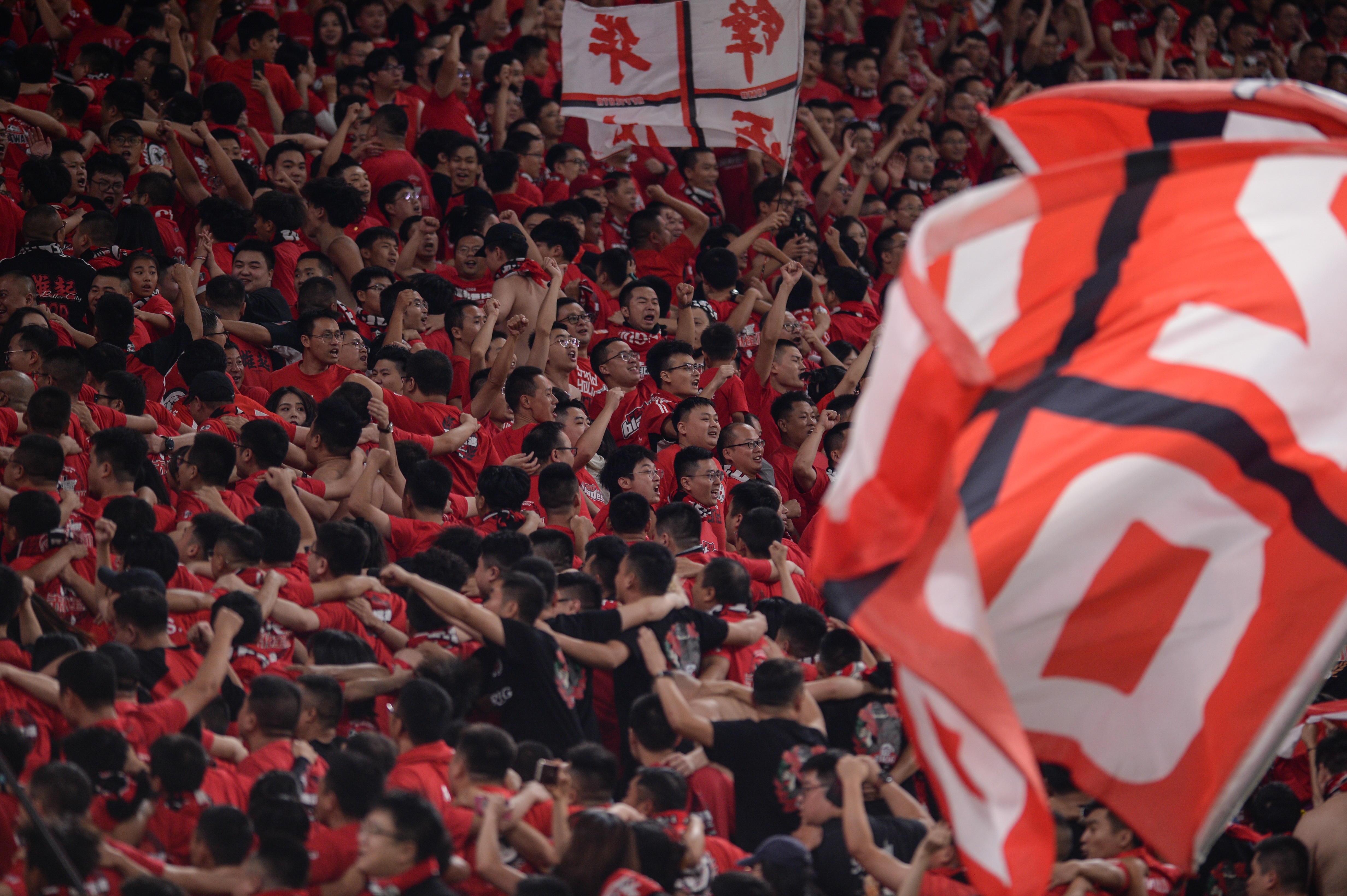 黄健翔：成都球市历史上就一直是中国本土联赛的一个西部的制高点